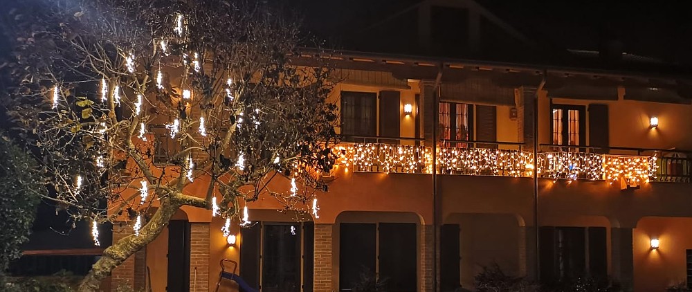 foto di realizzazioni dei nostri clienti con i nostri prodotti luci di Natale idee